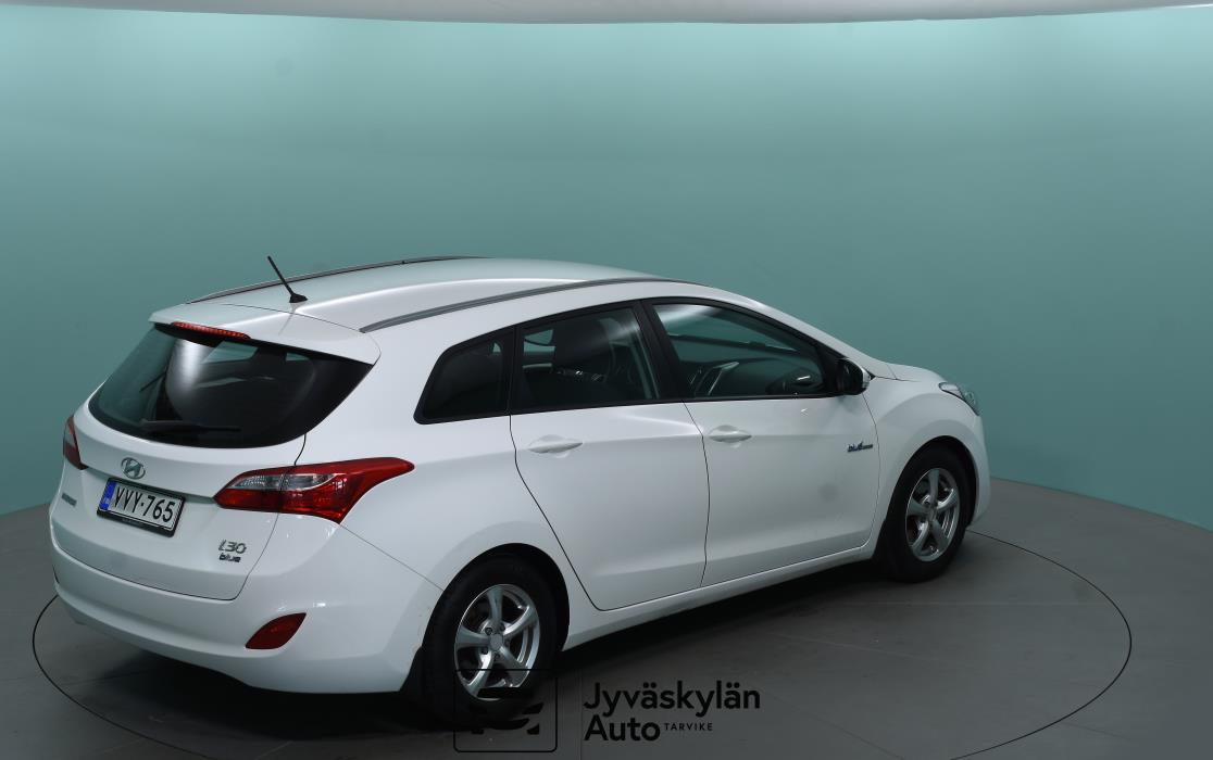 HYUNDAI i30 Wagon 2013