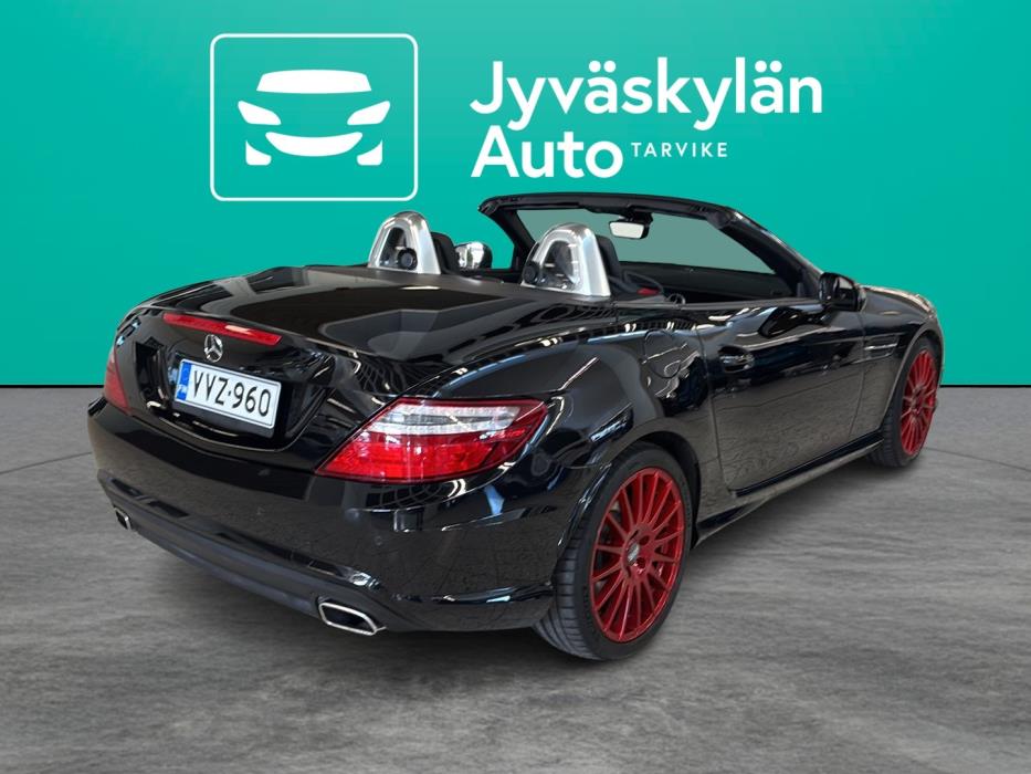 MERCEDES-BENZ SLK 2011