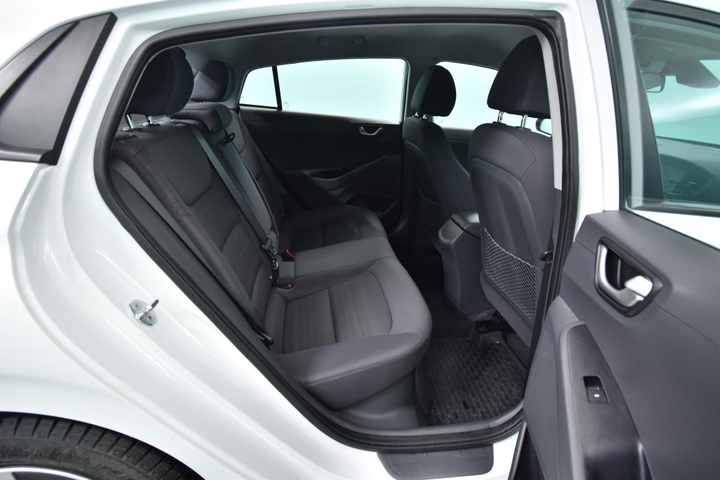 HYUNDAI IONIQ hybrid 2018