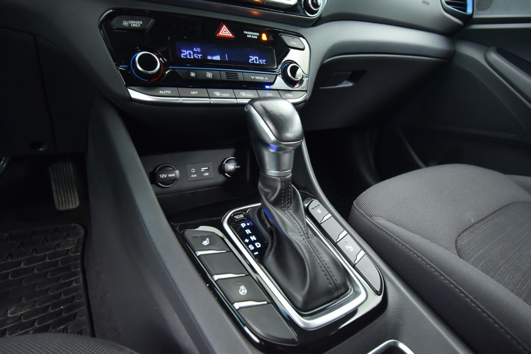 HYUNDAI IONIQ hybrid 2018