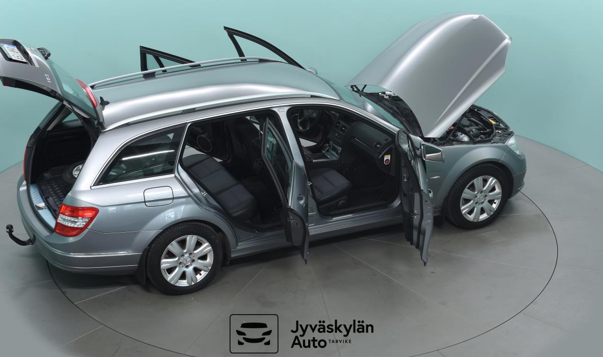 MERCEDES-BENZ C 2010