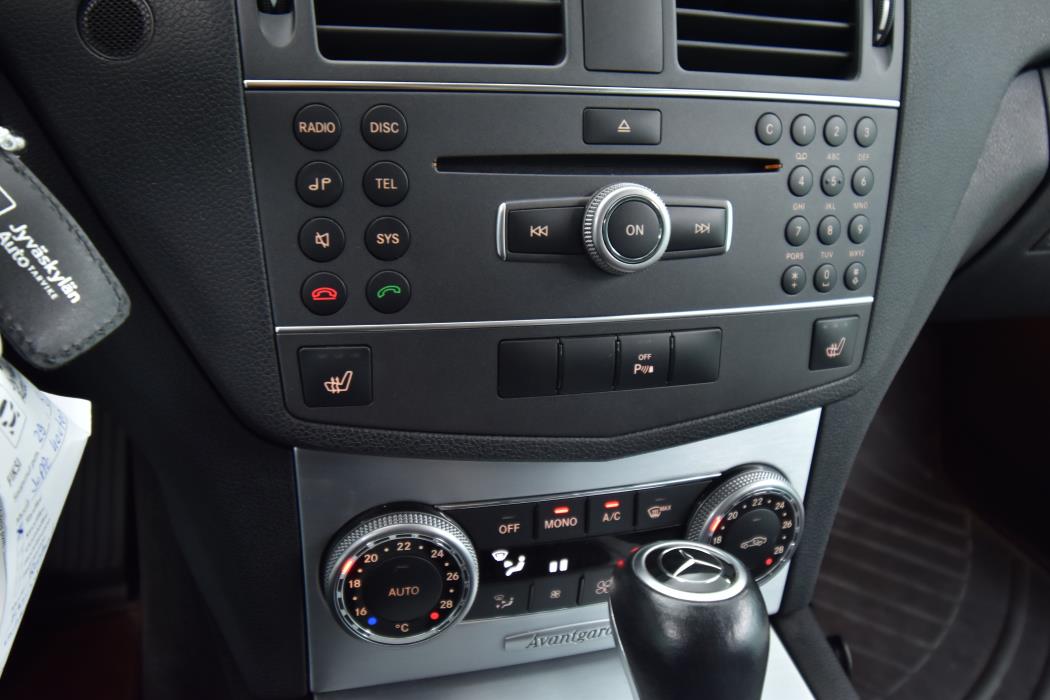 MERCEDES-BENZ C 2010