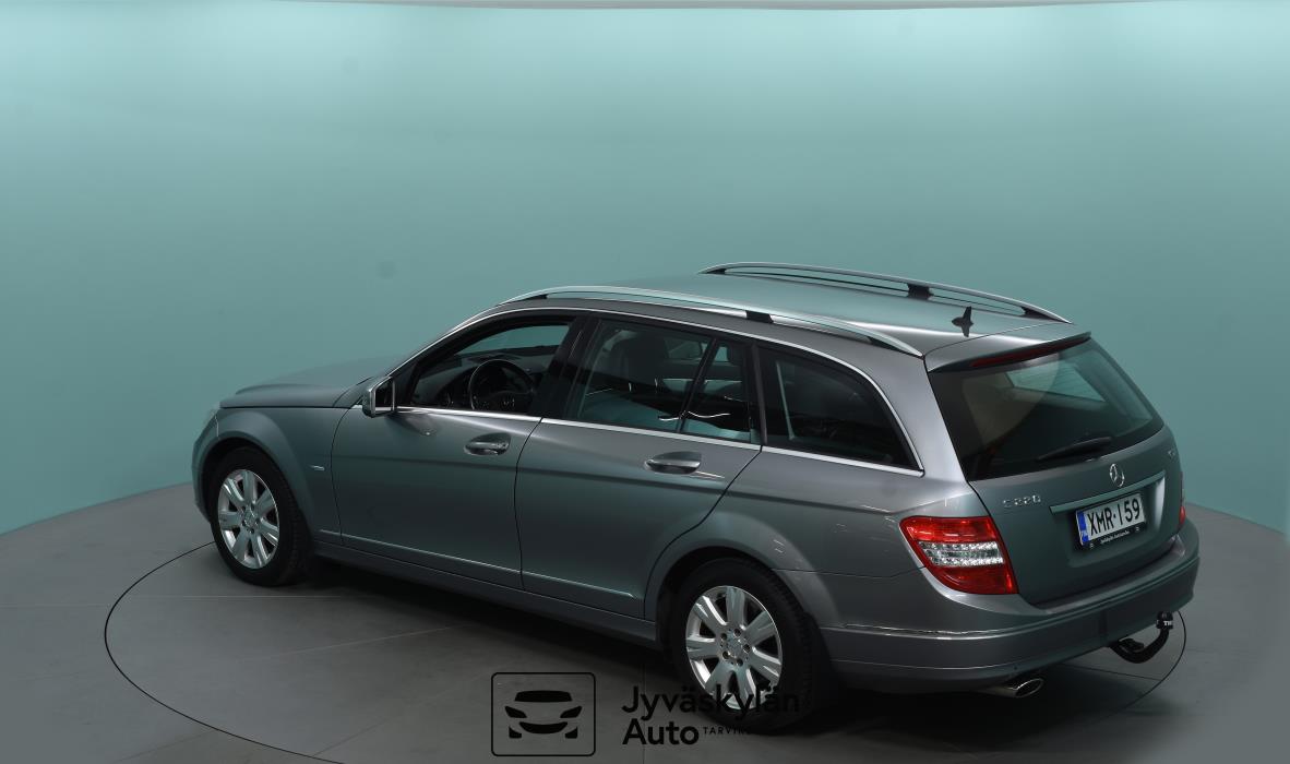 MERCEDES-BENZ C 2010