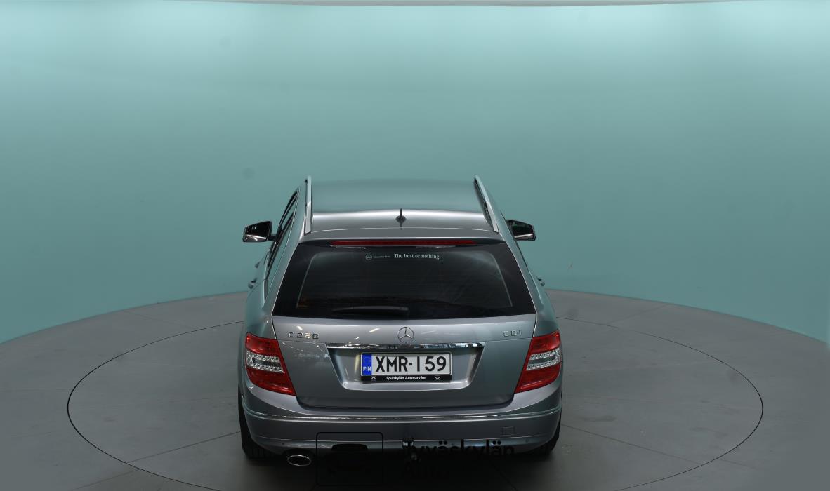 MERCEDES-BENZ C 2010