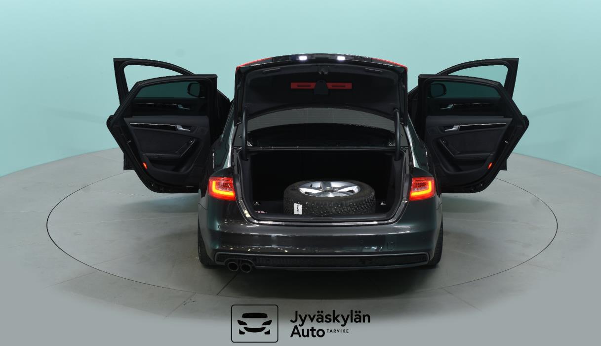 AUDI A4 2014