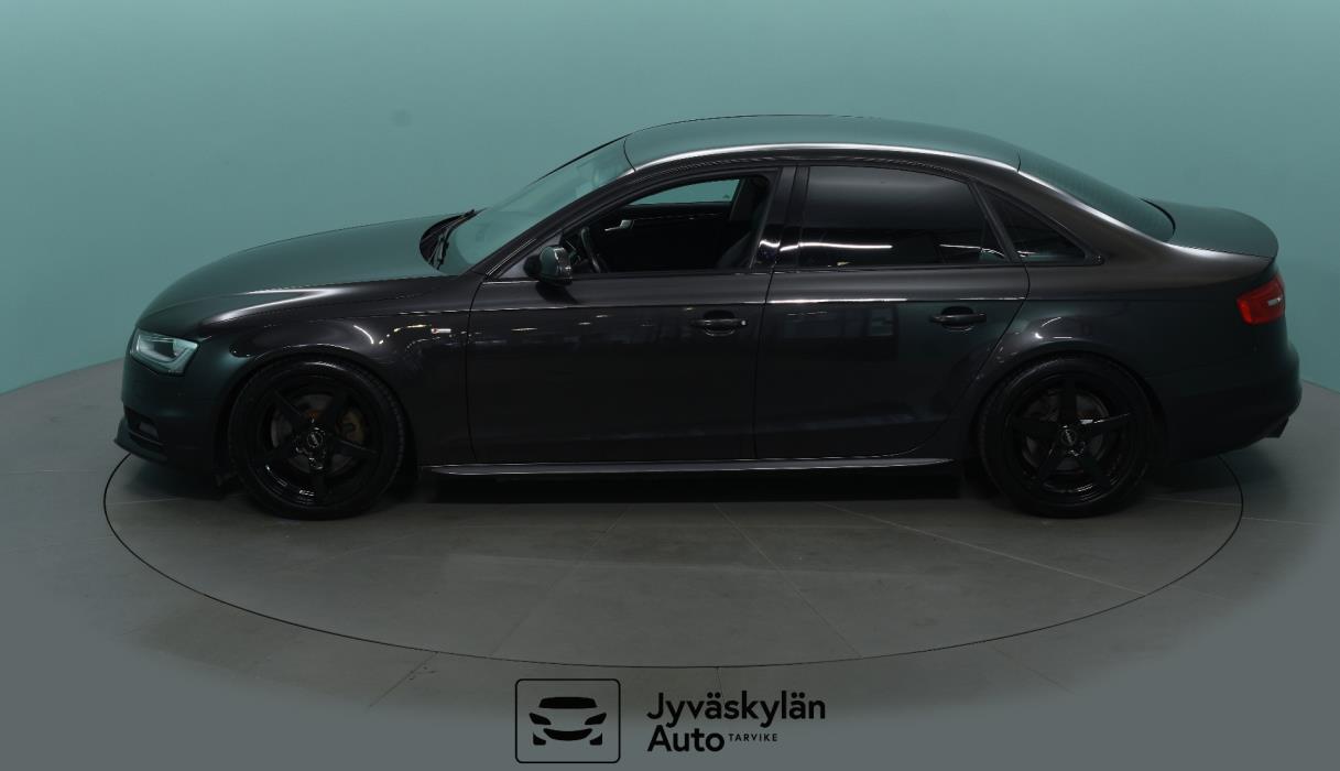 AUDI A4 2014