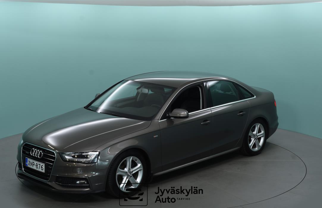 AUDI A4 2015