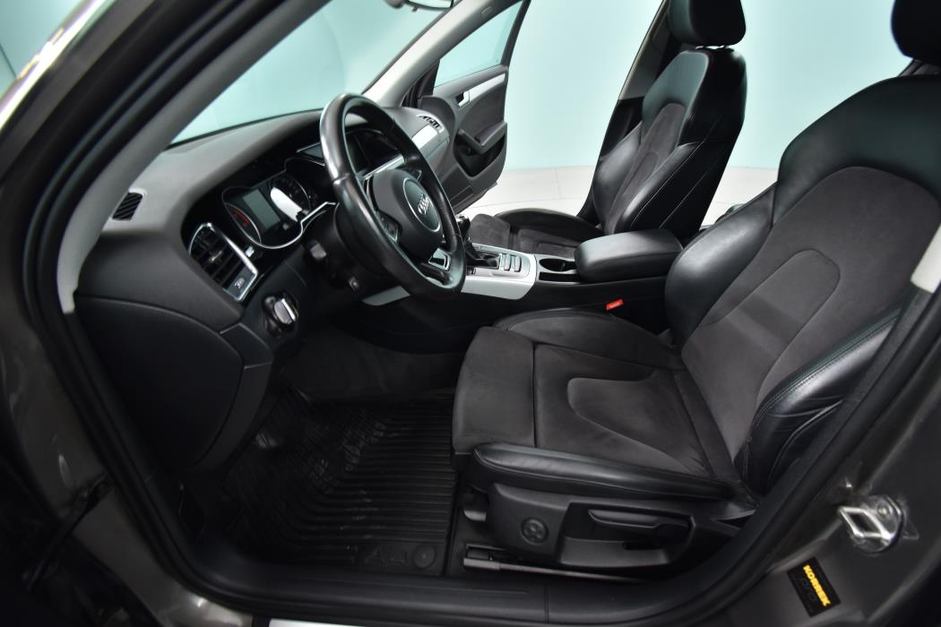 AUDI A4 2015