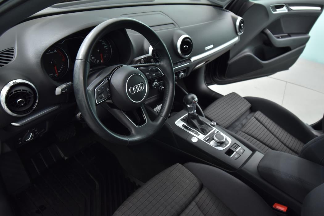 AUDI A3 2018