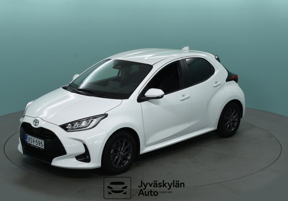 TOYOTA Yaris 2024
