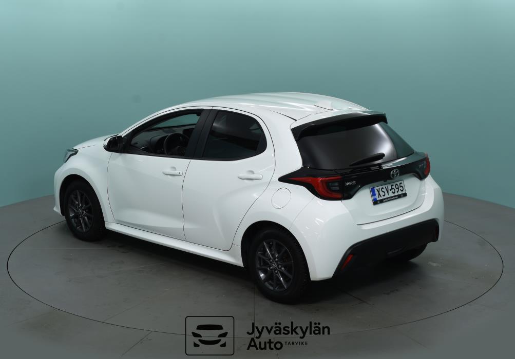 TOYOTA Yaris 2024