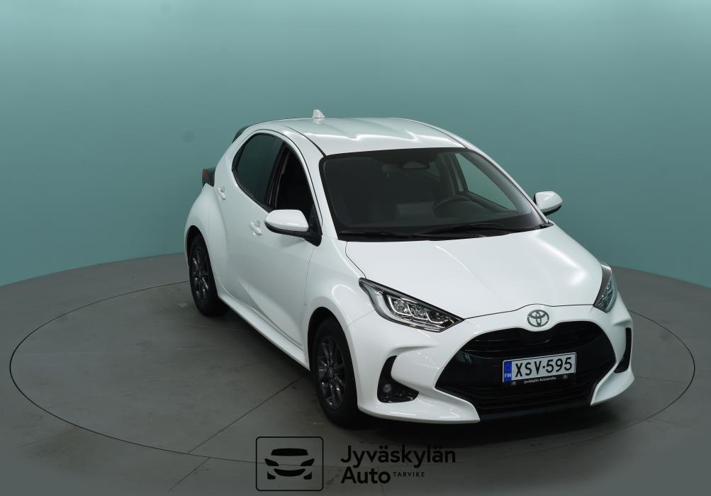 TOYOTA Yaris 2024