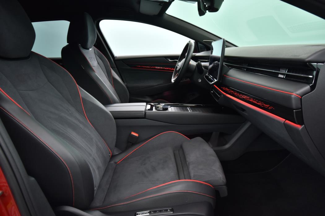 VOLKSWAGEN ID.7 2025