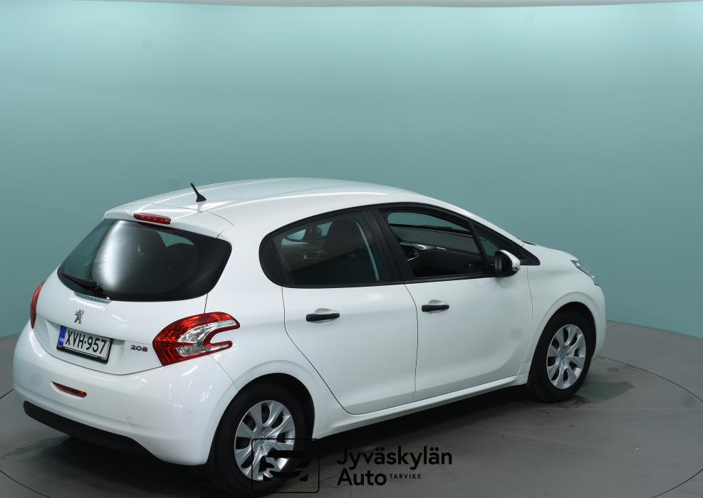 PEUGEOT 208 2014