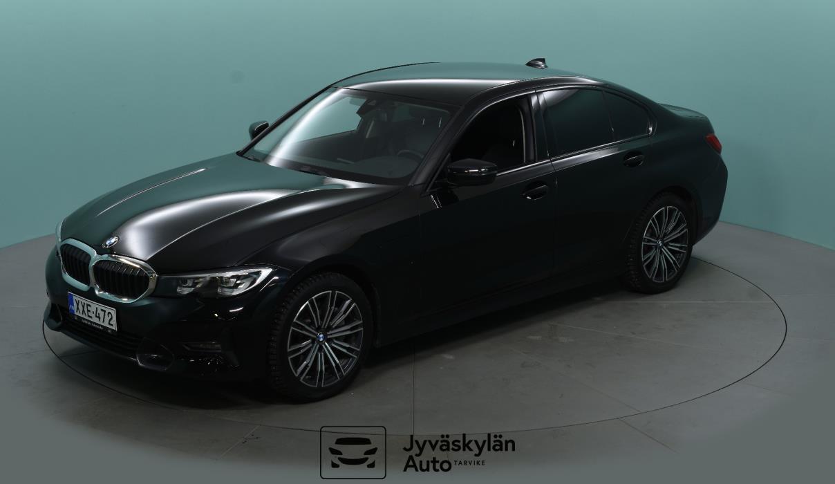 BMW 330 2019