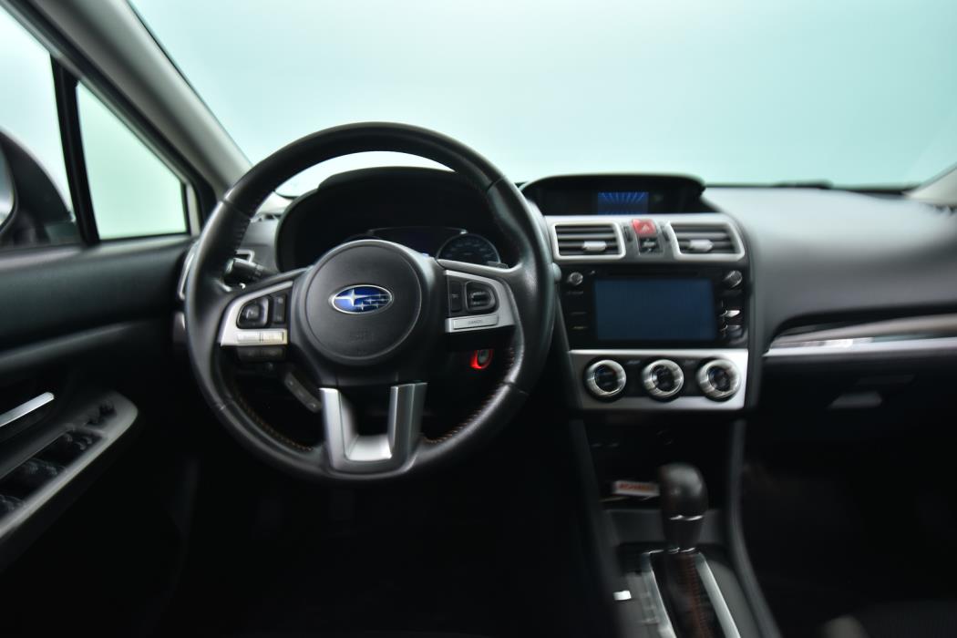 SUBARU XV 2016