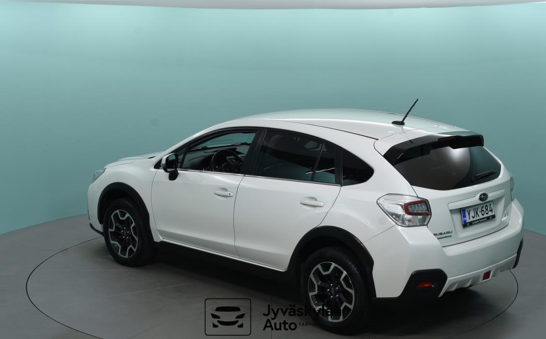 SUBARU XV 2016