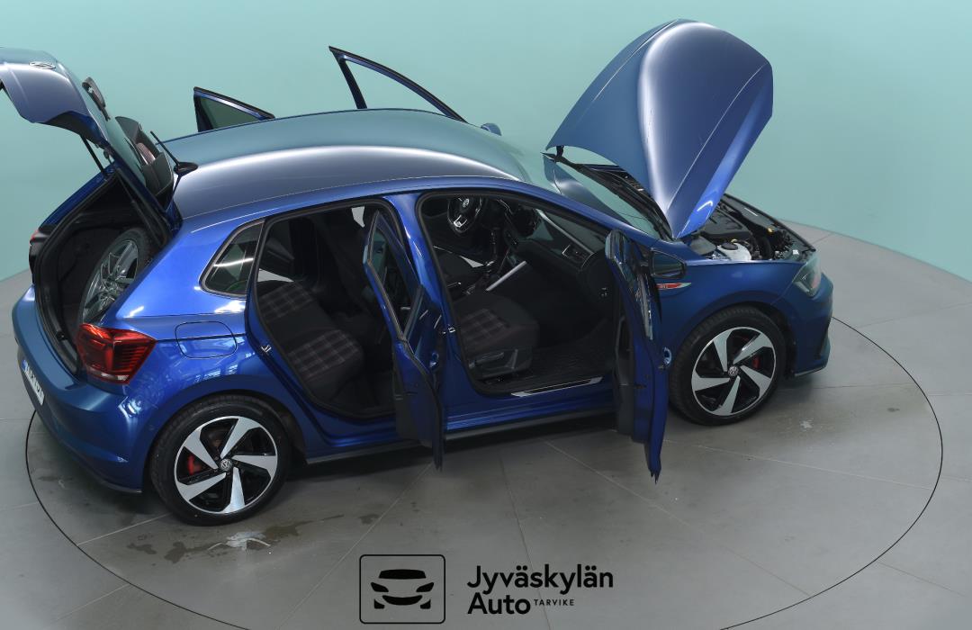 VOLKSWAGEN Polo 2018