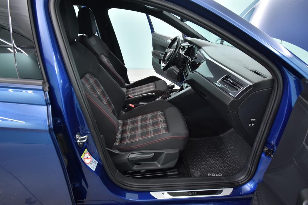 VOLKSWAGEN Polo 2018