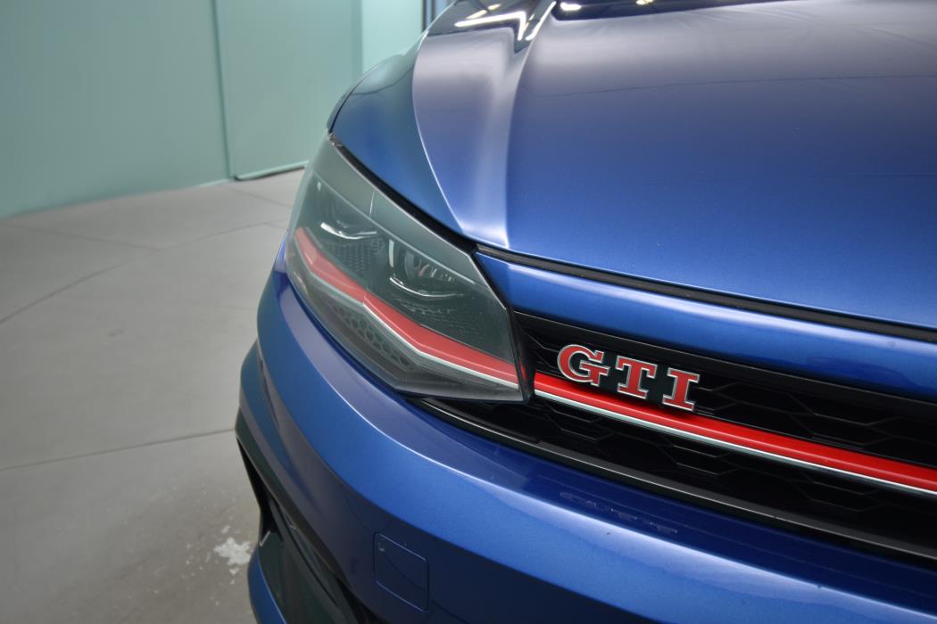VOLKSWAGEN Polo 2018