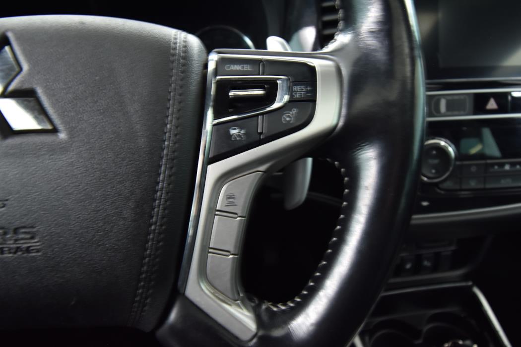 MITSUBISHI Outlander PHEV 2019