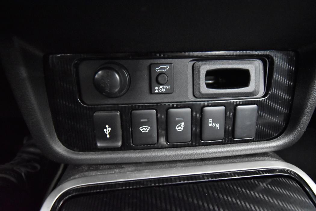 MITSUBISHI Outlander PHEV 2019