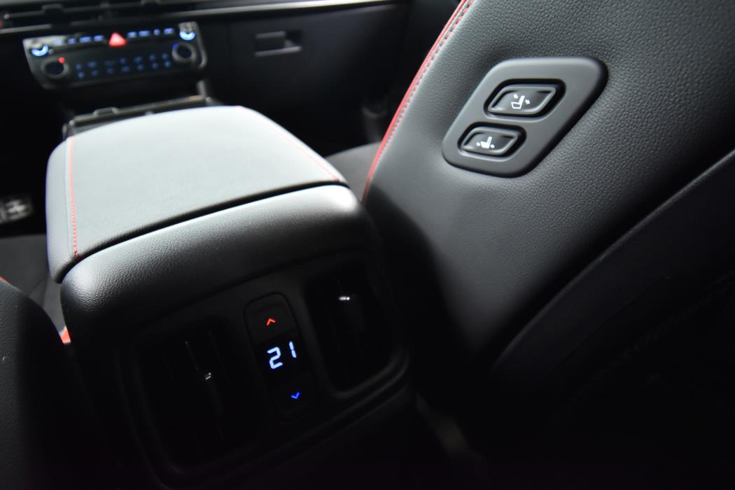 Hyundai TUCSON Hybrid 2026