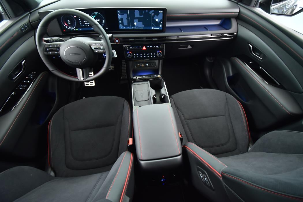 Hyundai TUCSON Hybrid 2026