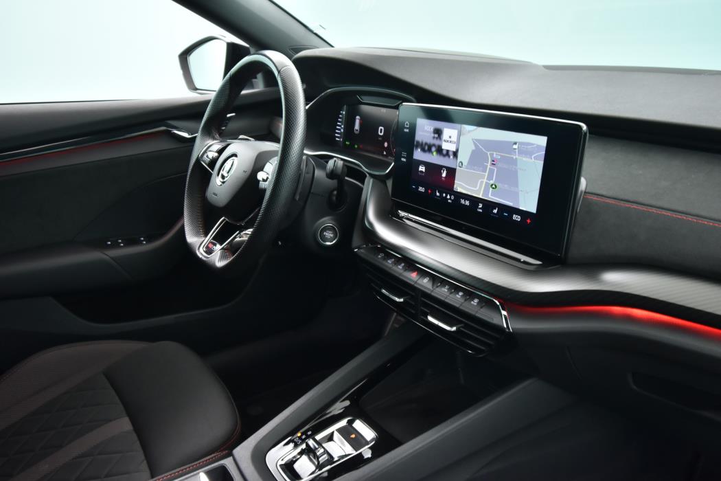 SKODA Octavia 2024