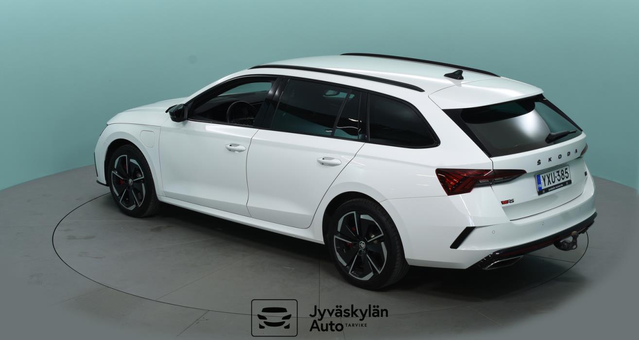 SKODA Octavia 2024