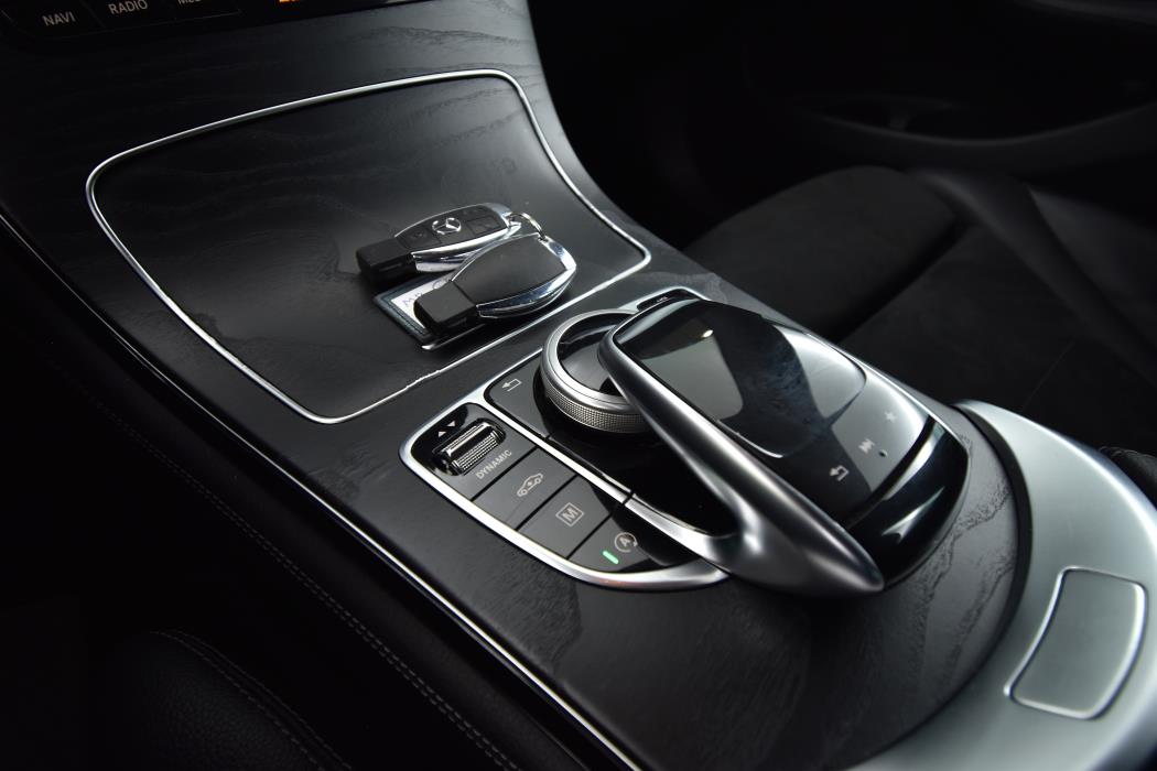 MERCEDES-BENZ GLC 2017