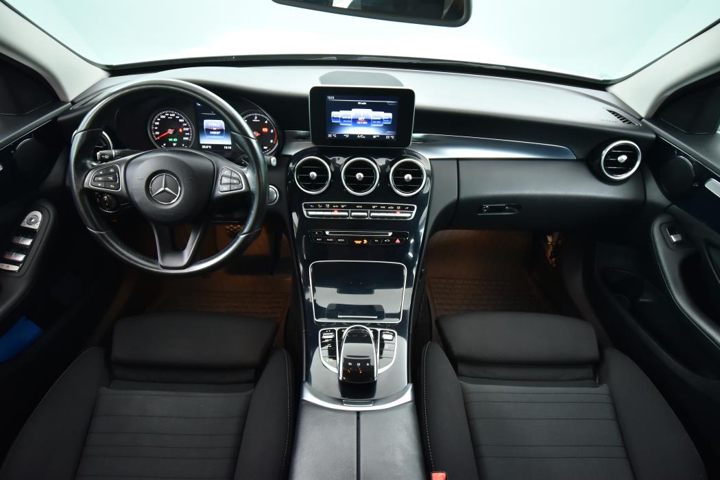 MERCEDES-BENZ C 2015