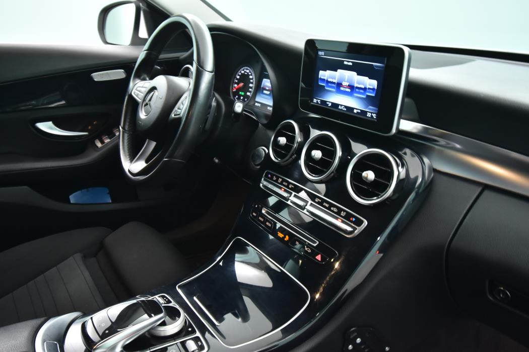 MERCEDES-BENZ C 2015
