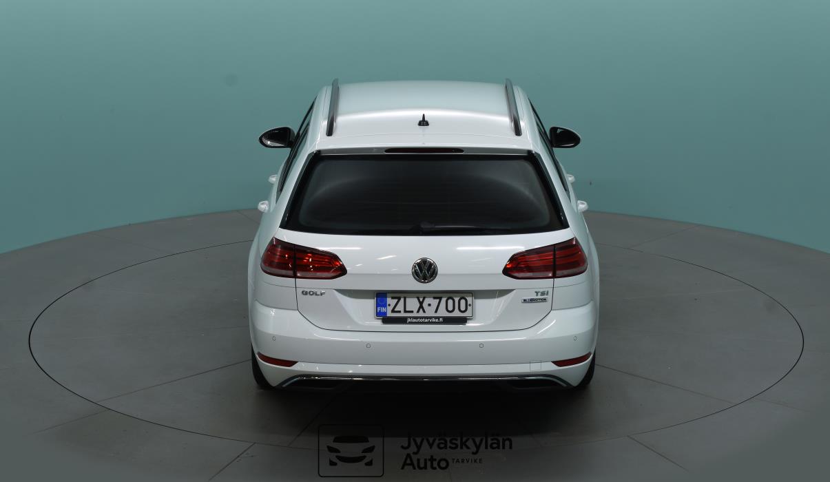VOLKSWAGEN Golf 2017