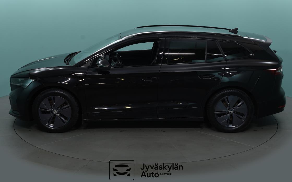 SKODA Enyaq 2022