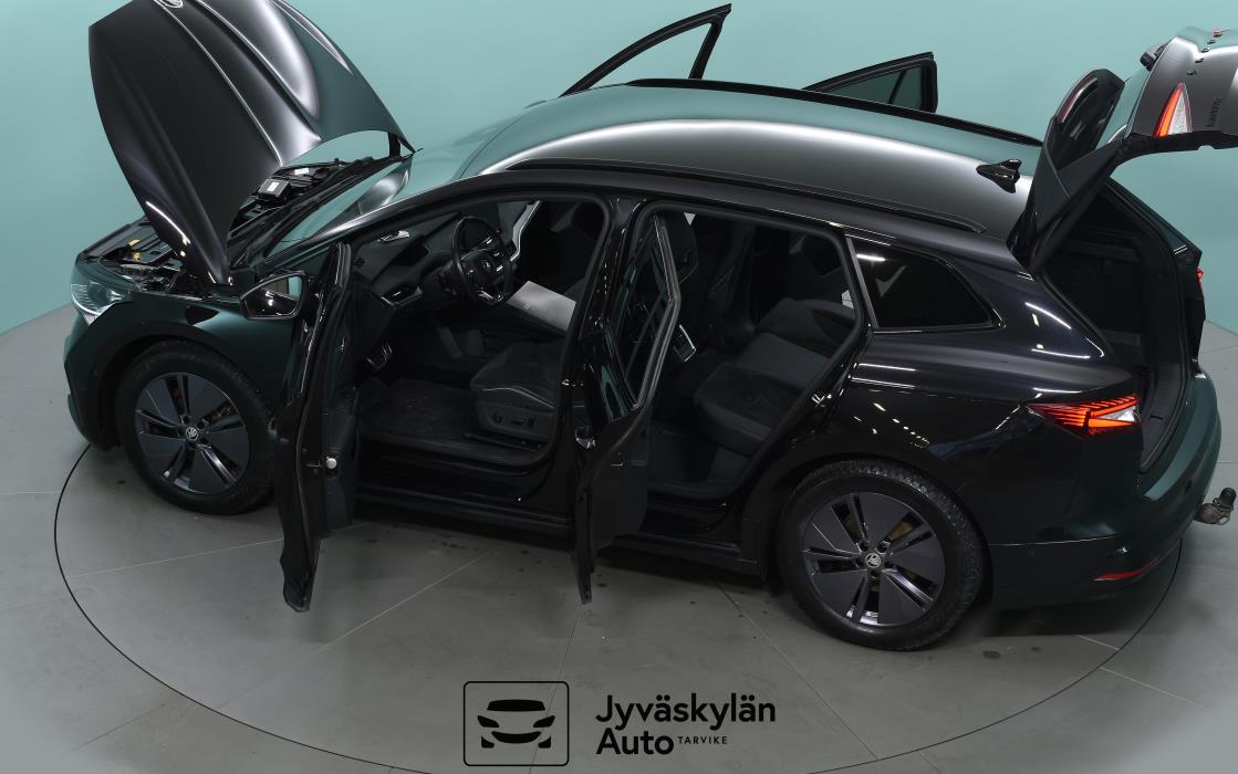 SKODA Enyaq 2022