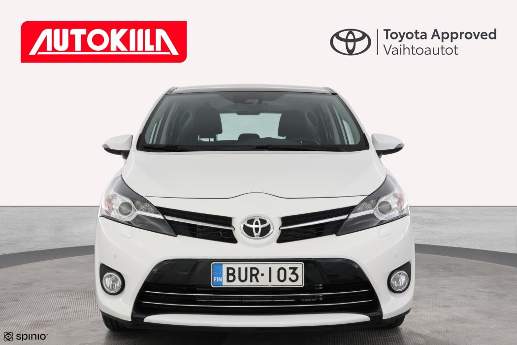 TOYOTA Verso 2017