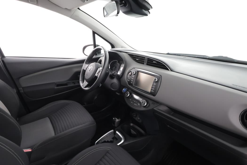TOYOTA YARIS 2017