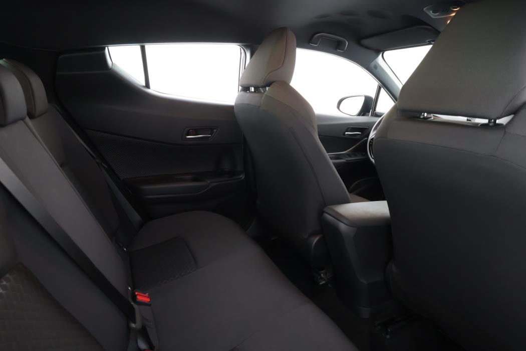 TOYOTA C-HR 2023