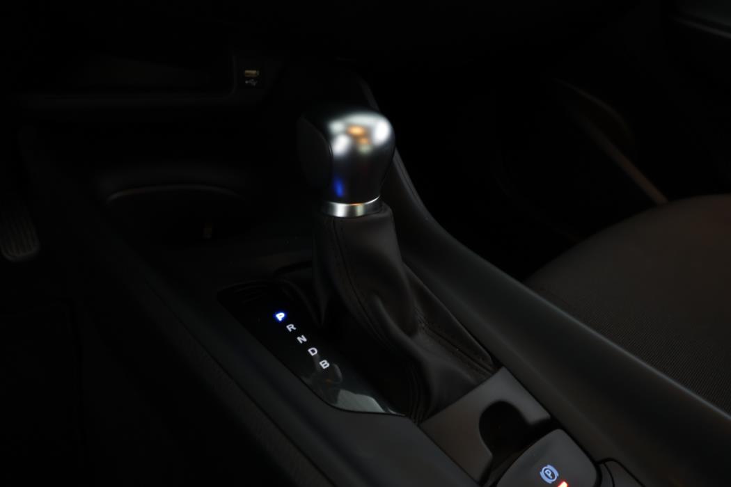 TOYOTA C-HR 2023