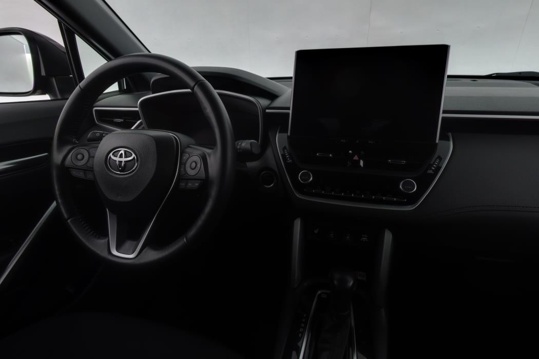 TOYOTA Corolla Cross 2023
