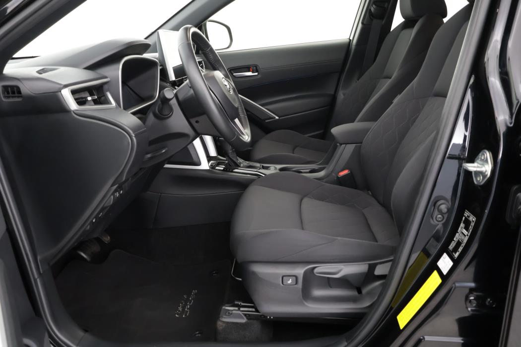 TOYOTA Corolla Cross 2023