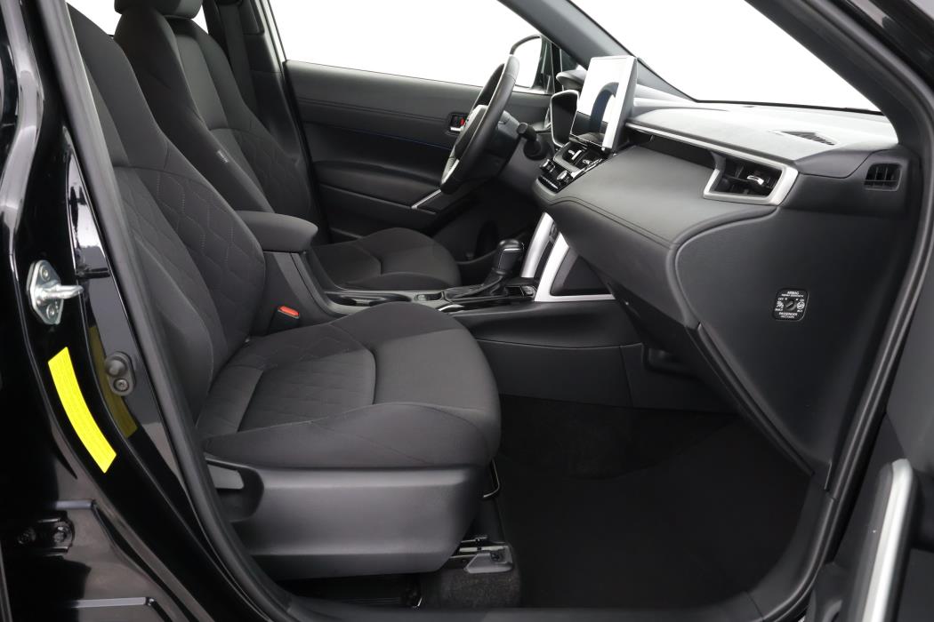 TOYOTA Corolla Cross 2023
