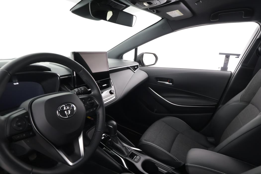 TOYOTA COROLLA 2024