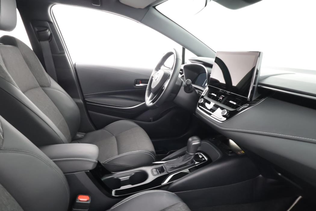 TOYOTA COROLLA 2024