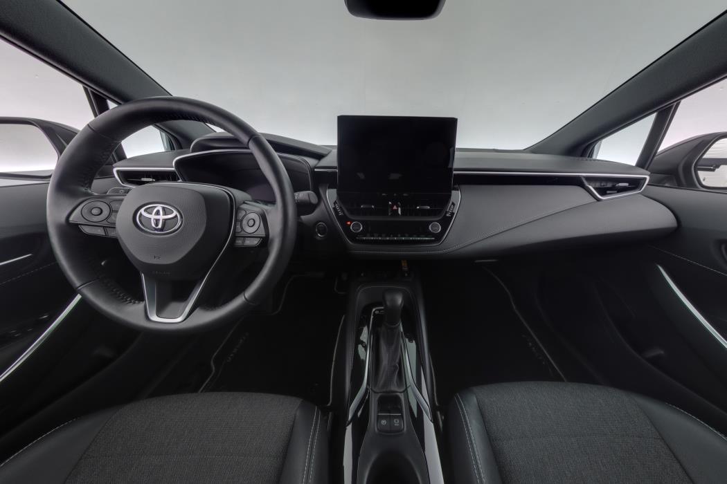 TOYOTA COROLLA 2024