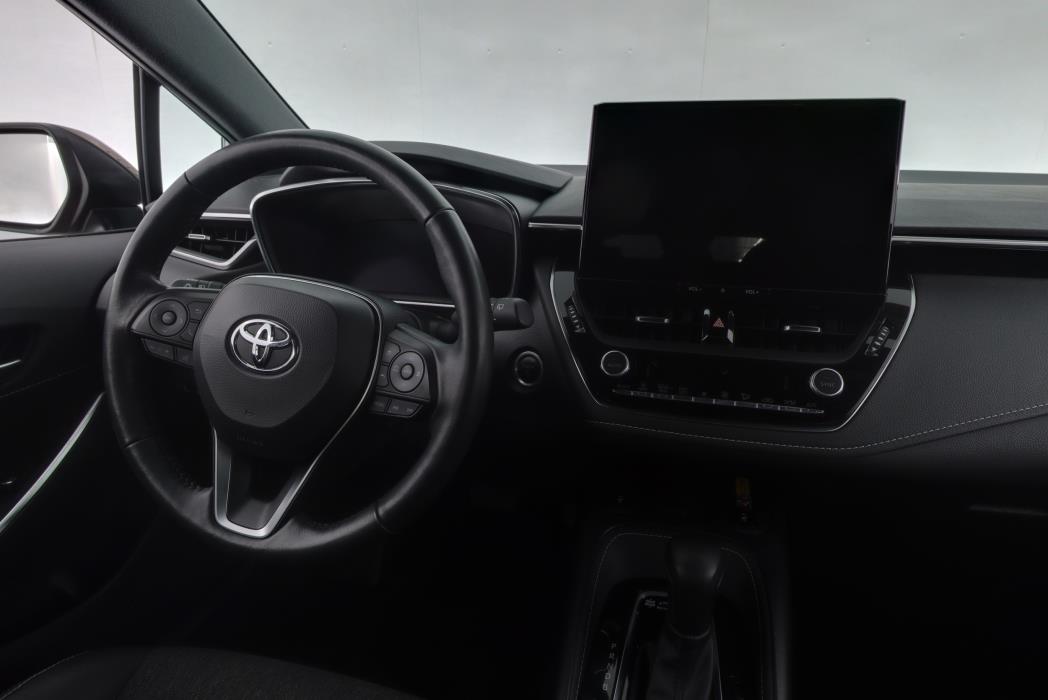 TOYOTA COROLLA 2024