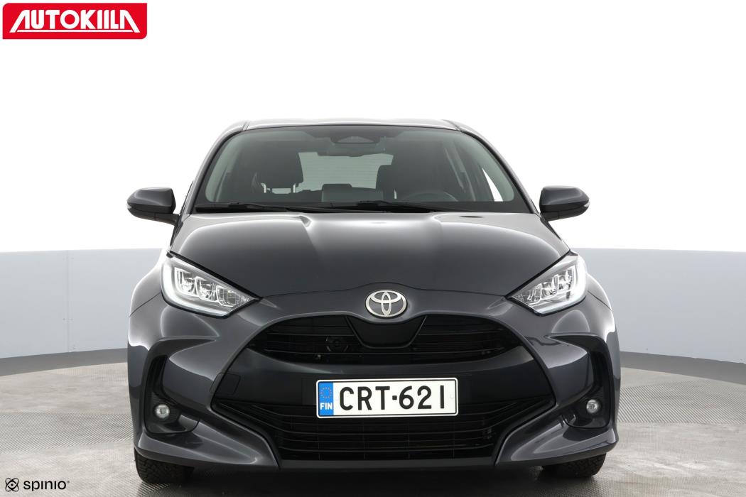 TOYOTA YARIS 2024