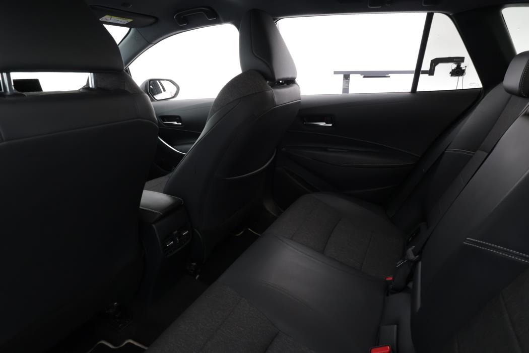 TOYOTA COROLLA 2024