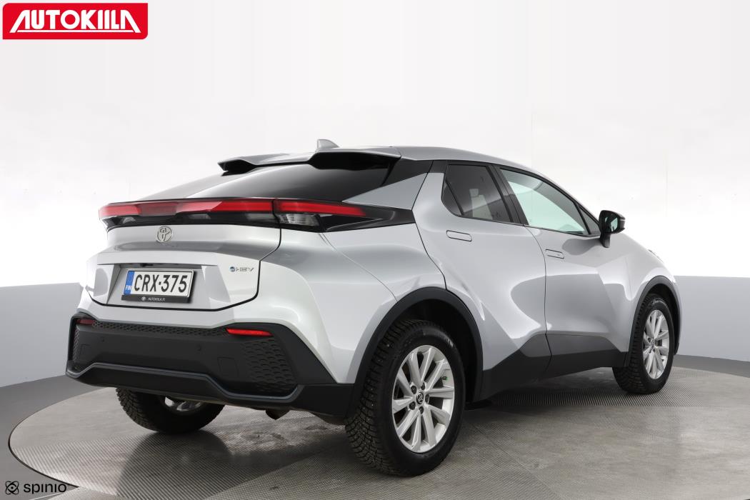 TOYOTA C-HR 2024